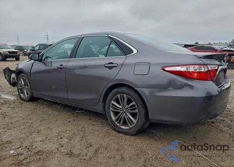 2016 Toyota Camry Le z USA, uszkodzony, nr VIN 4T1BF1FK4GU221735